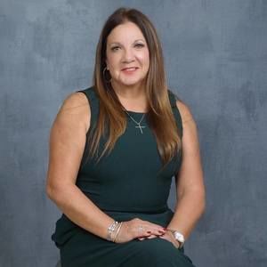 Meet your Posher, Tina